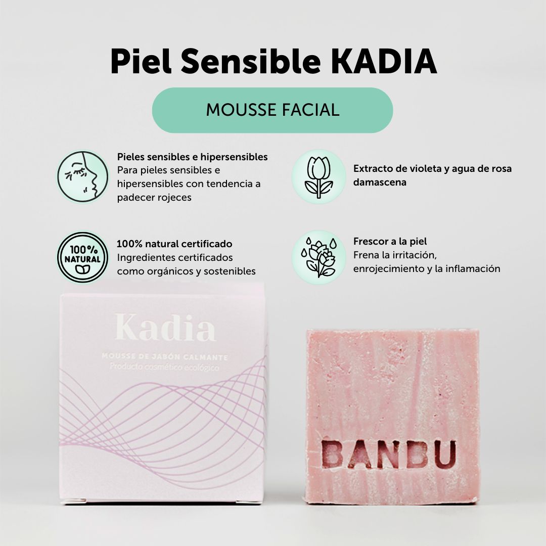 Mousse facial para pieles sensibles e hipersensibles con tendencia a padecer rojeces, con ingredientes naturales como extracto de violeta y agua de rosa damascena. Deja la piel fresca frenando la irritación, el enrojecimiento y la inflamación