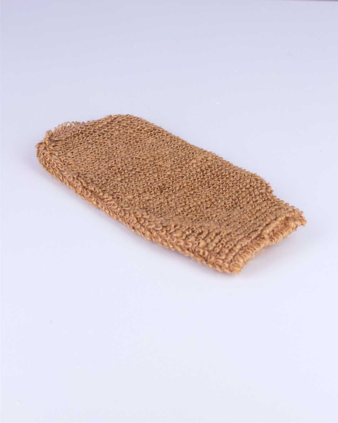 Manopla de sisal exfoliante natural es ideal para usar con el jabón de ducha 