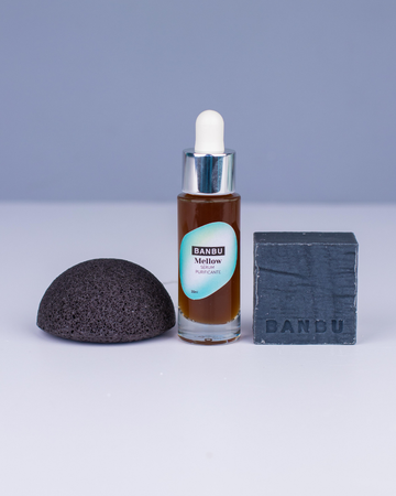 Pack facial para piel acnéica se compone de tres productos para este tipo de piel: mousse limpiadora, esponja konjac y sérum mellow