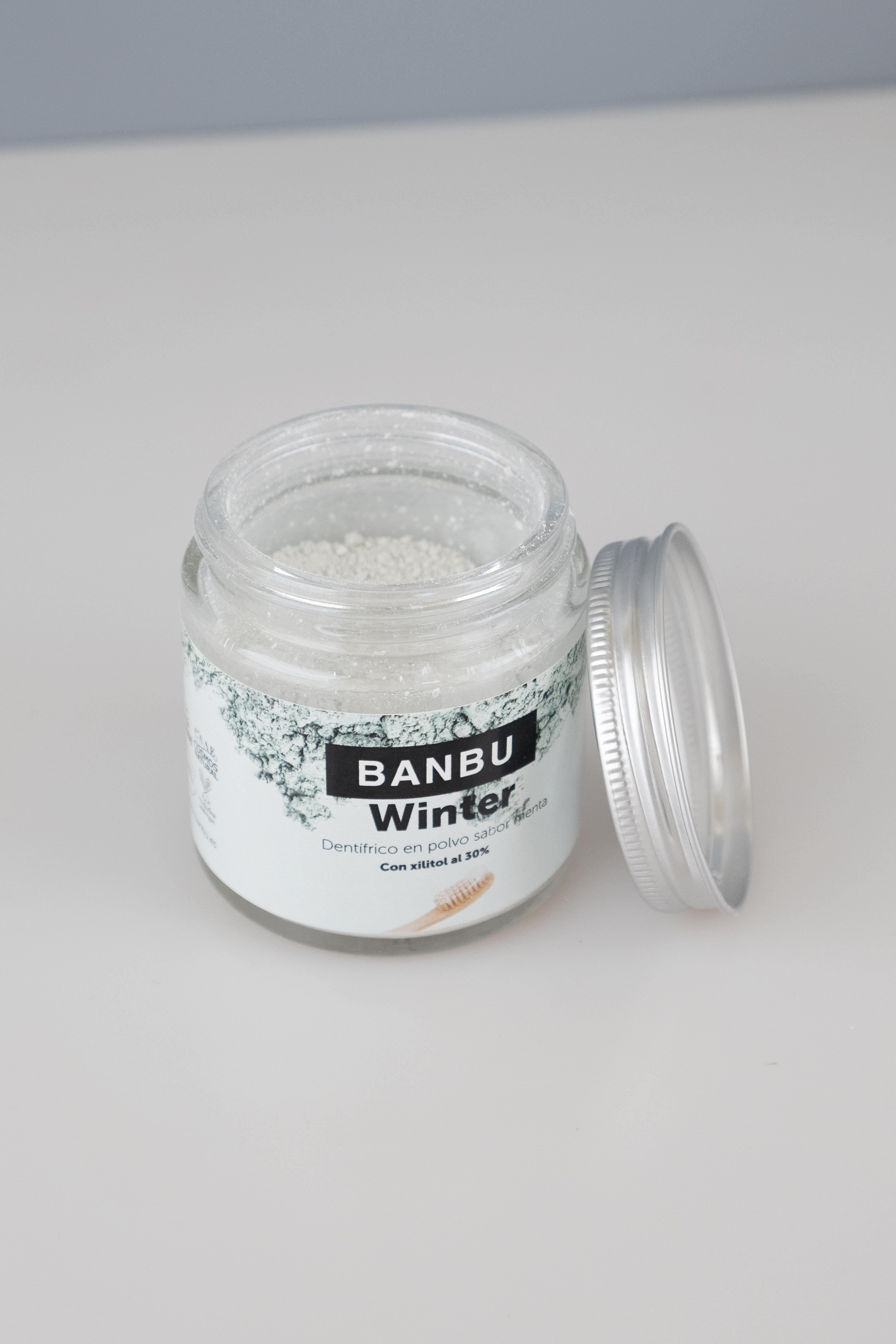 Pasta de dientes en polvo natural, protege de la irritación, las mucosas y te deja el aliento fresco.