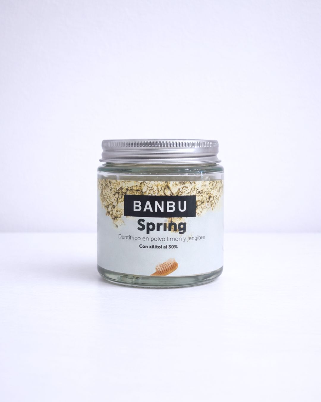 Envase reutilizable de 60 ml cerrado de la pasta de dientes natural Spring de Banbu con principios activos prebióticos que protegen las encías y previenen la caries.